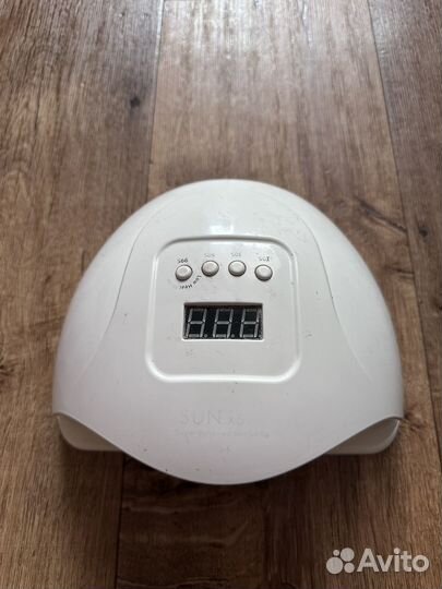 Лампа для ногтей