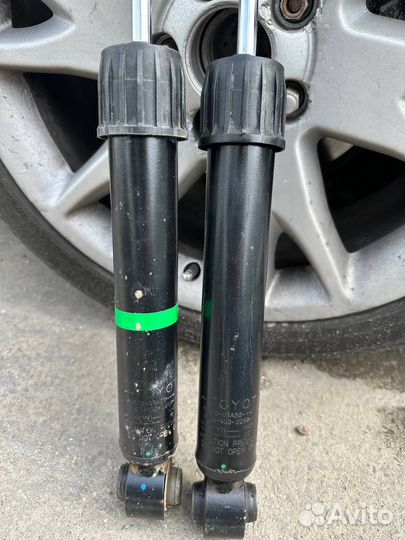Задние стойки тойота камри 70 toyota camry (XV 70)