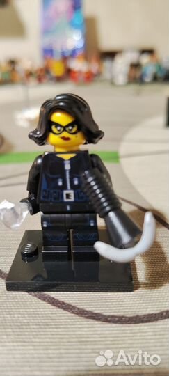Lego Minifigures series 15 Jewel Thief
