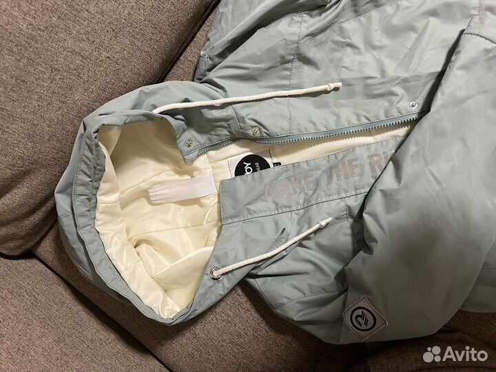 Куртка 134-140 для девочки