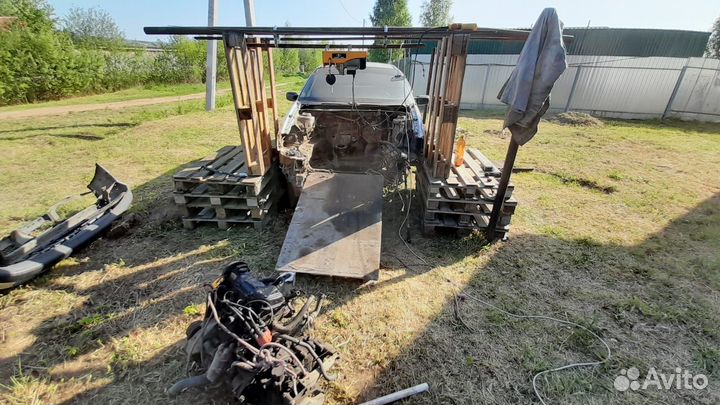 Продам двигатель пассат б3. Есть двери