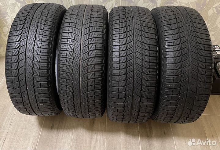 Michelin X-Ice 3 205/55 R16 H