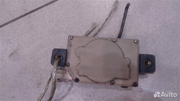 Активатор замка багажника Infiniti QX56 JA60 2004