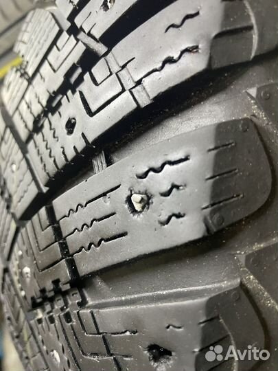 Goodyear UltraGrip Ice Arctic SUV 235/65 R17 108T