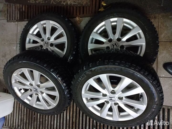 Литые диски R16, 5x114 3, ET45 на Хонда Сивик