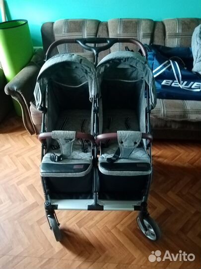 Универсальная коляска для двойни carrello connect