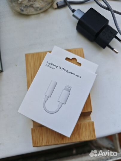 Переходник Apple 3.5/Aux Lightning (Братск)