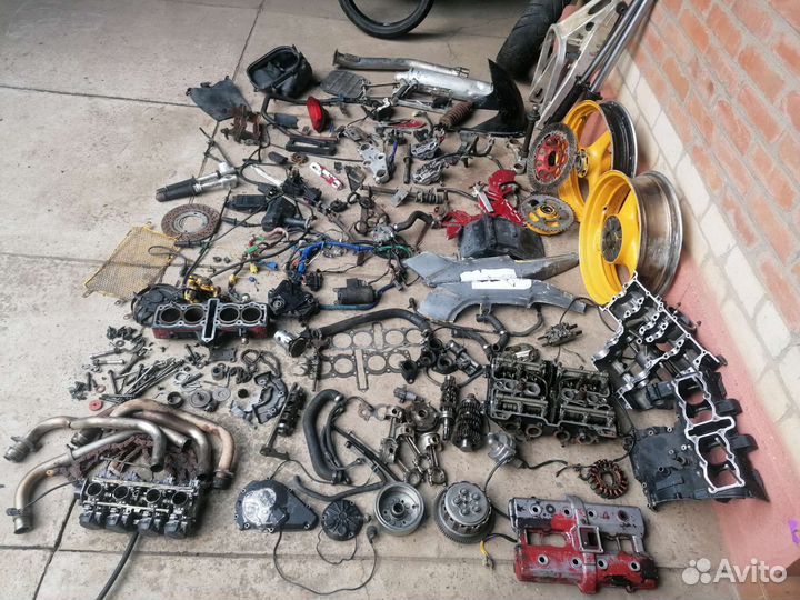 Suzuki GSF 400 Bandit Разбор Запчасти