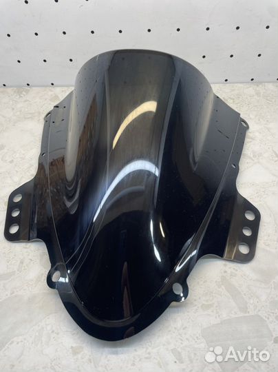 Ветровое стекло Suzuki GSX-R1000 05-6 черное