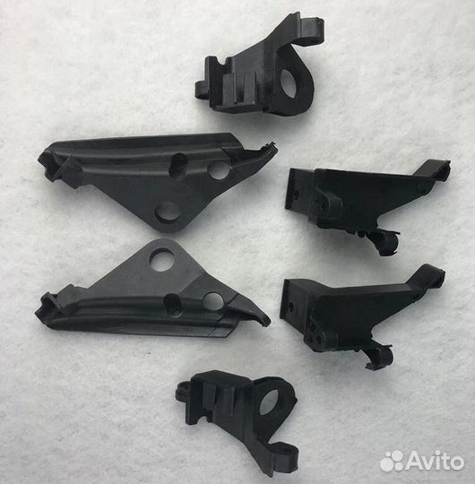 Ремкомплект крепления фар Mercedes E240 E200 W207