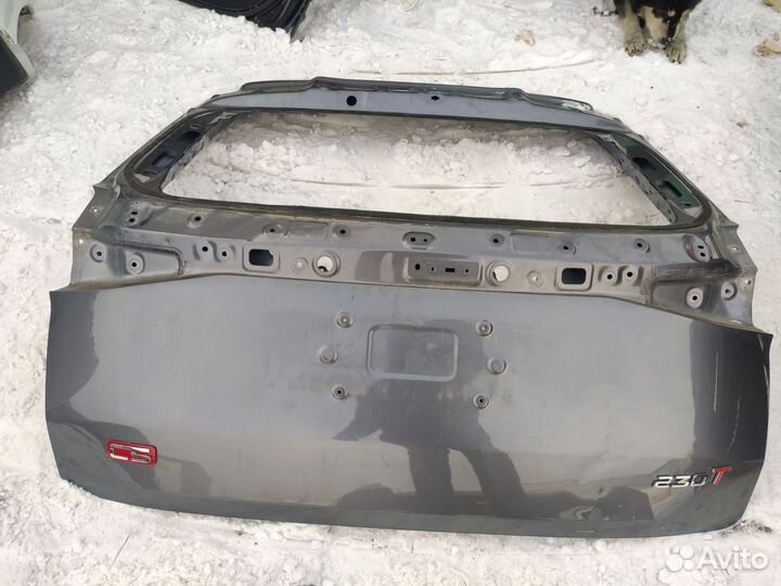 Крышка багажника Omoda c5