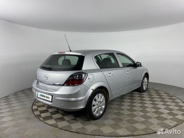 Opel Astra 1.8 AT, 2011, 115 903 км