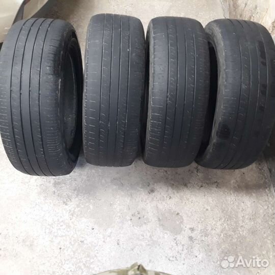 Nexen Classe Premiere 672 215/60 R17 96H