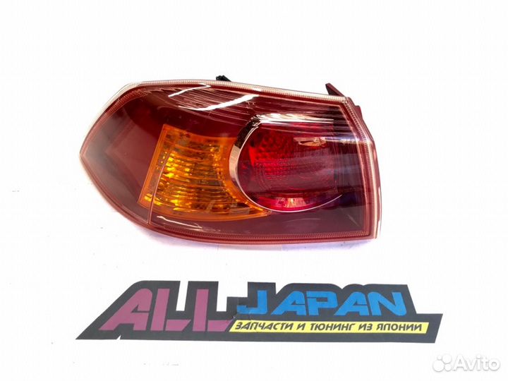Фонарь задний задний левый Mitsubishi Lancer CY4A