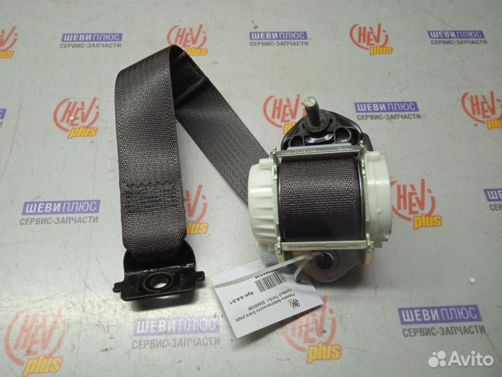 Ремень безопасности Cadillac Escalade