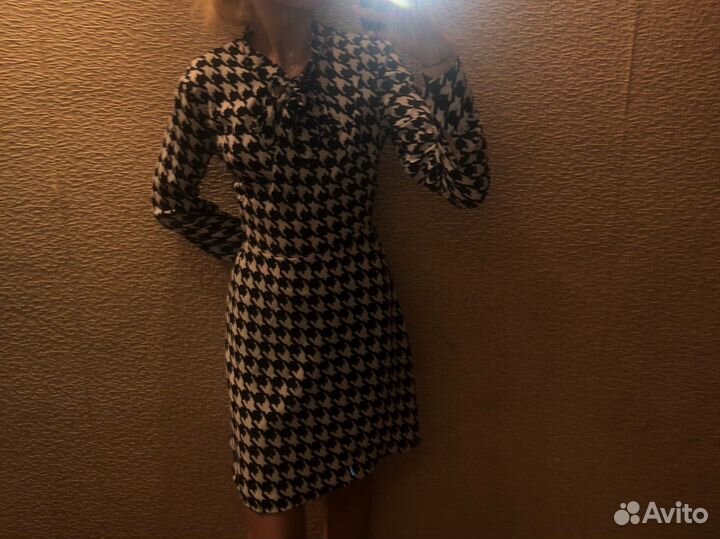 Платье женское