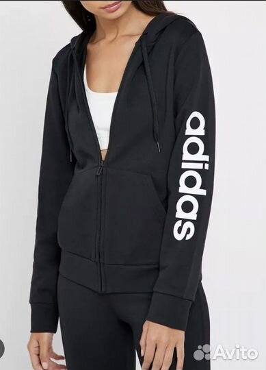 Костюм спортивный