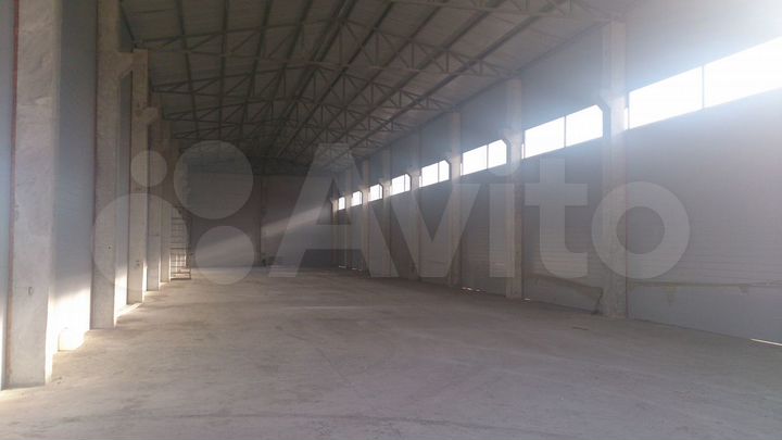 Склад, 2800 м²