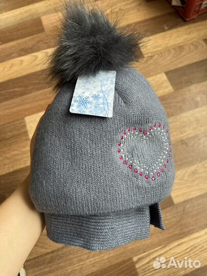 Комплект шапка и шарф для девочки