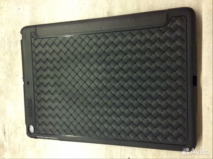 Чехол для iPad 9.7