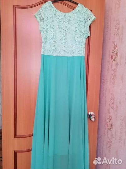 Вечернее платье