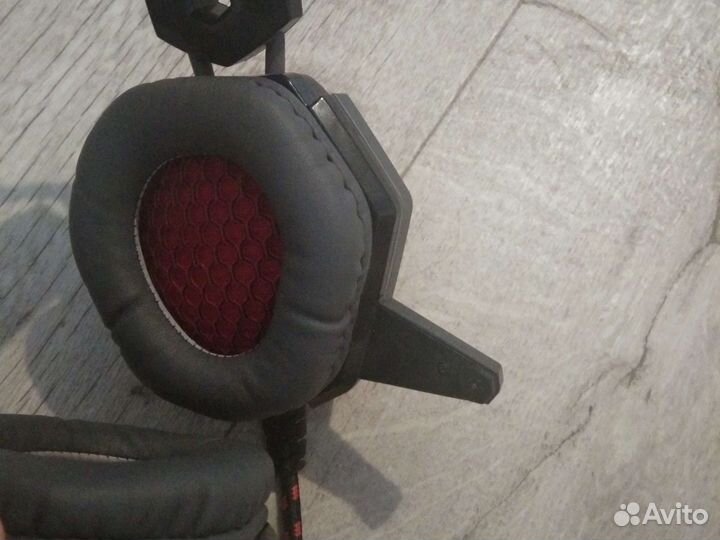 Игровые наушники