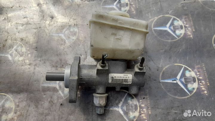 Мерседес М-Класс Главный тормозной цилиндр