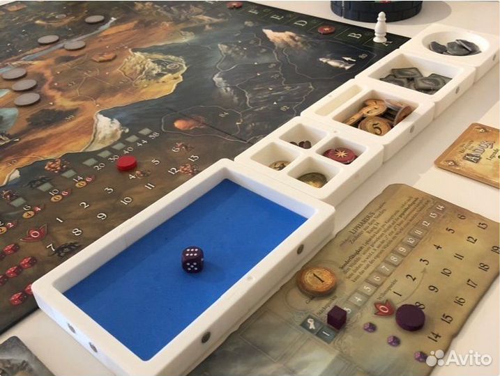 Модульные органайзеры для настольных игр