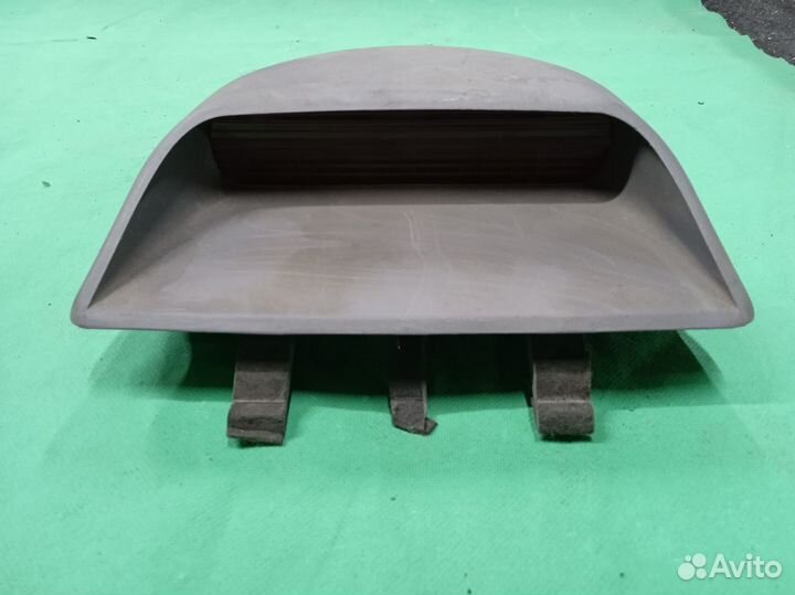 Hyundai Elantra 3 Стоп сигнал задний