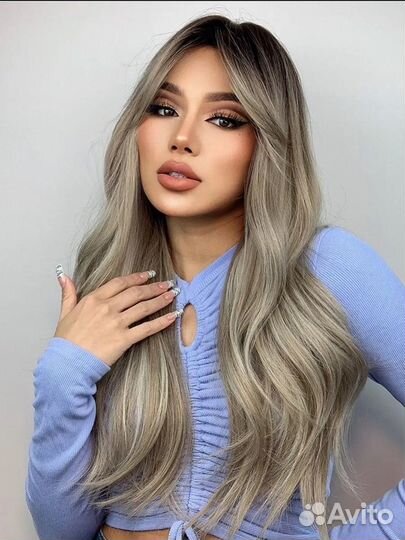 Парик женскй