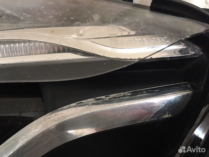 Передняя левая фара битая GLC X253 A2539069300