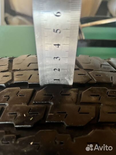 Bridgestone Dueler H/T D840 265/65 R17