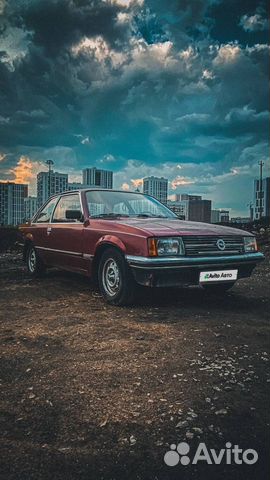 Opel Rekord 2.2 AT, 1981, 165 000 км с пробегом, цена 300000 руб.