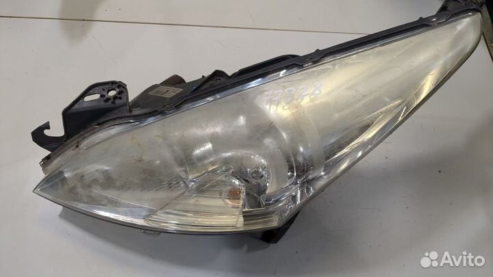 Фара (передняя) Peugeot 5008, 2010