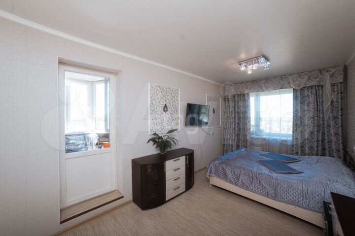 3-к. квартира, 85 м², 17/17 эт.