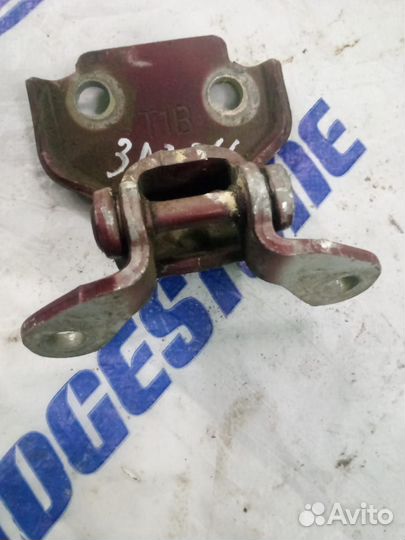 Петля двери передней задней ZAZ Chance Lanos