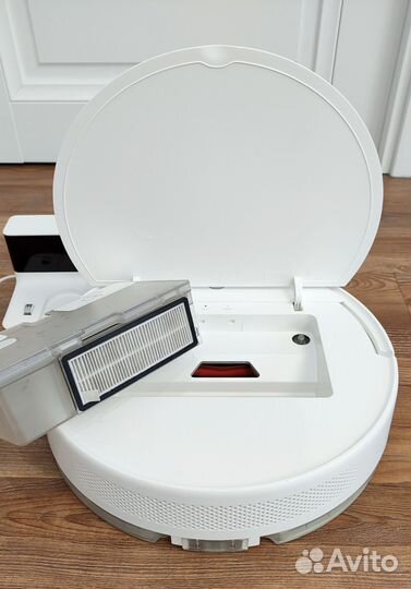 Робот пылесос моющий xiaomi vacuum mop essential