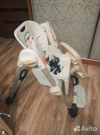 Стульчик детский для кормления chicco