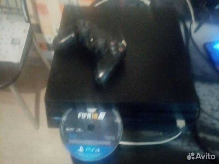 Sony playstation 4 PS4 pro 1tb с играми