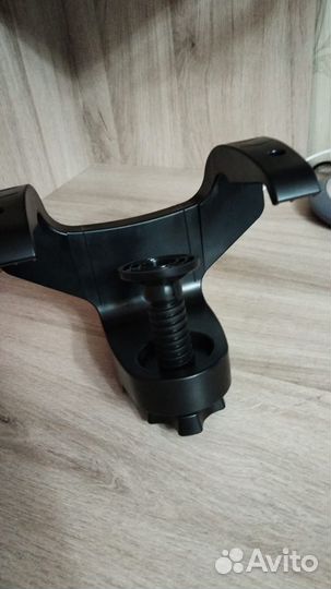 Игровой руль с педалями Sven gc w700