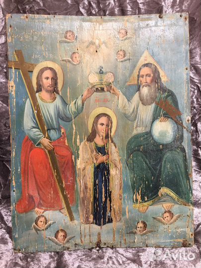 Старинная икона Коронование Пресвятой Богородицы