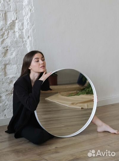 Зеркало настенное