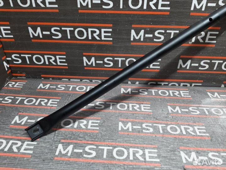 Распорка передняя Bmw 5-Series E60 N52B25A 2007