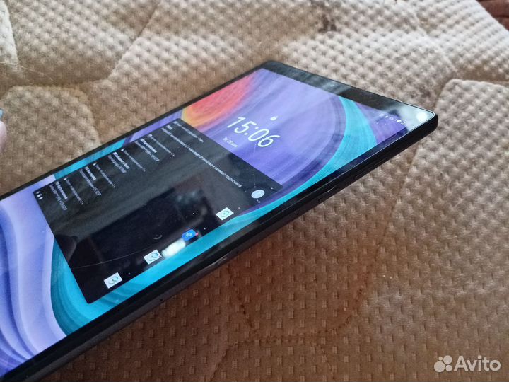 Продам планшет Ленова таб м 10