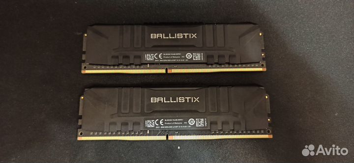 Crucial Ballistix DDR4 - 16 Гб (2x8гб) 3000мГц