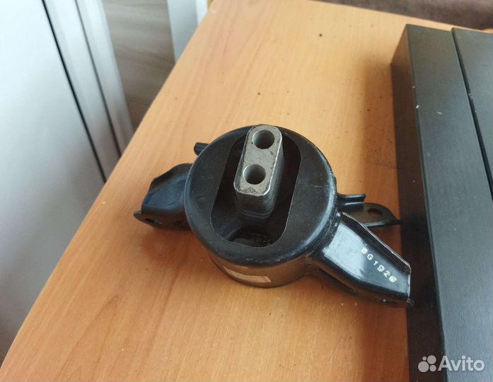 Подушка кпп KIA ceed JD