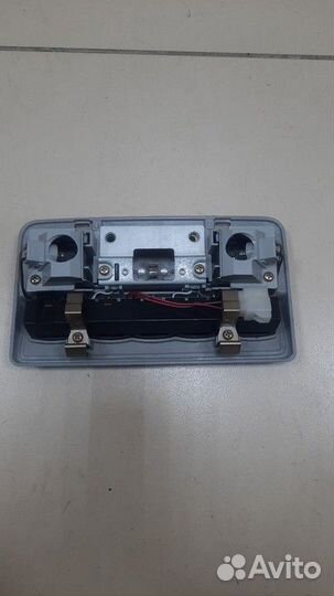 Плафон внутреннего освещения передний