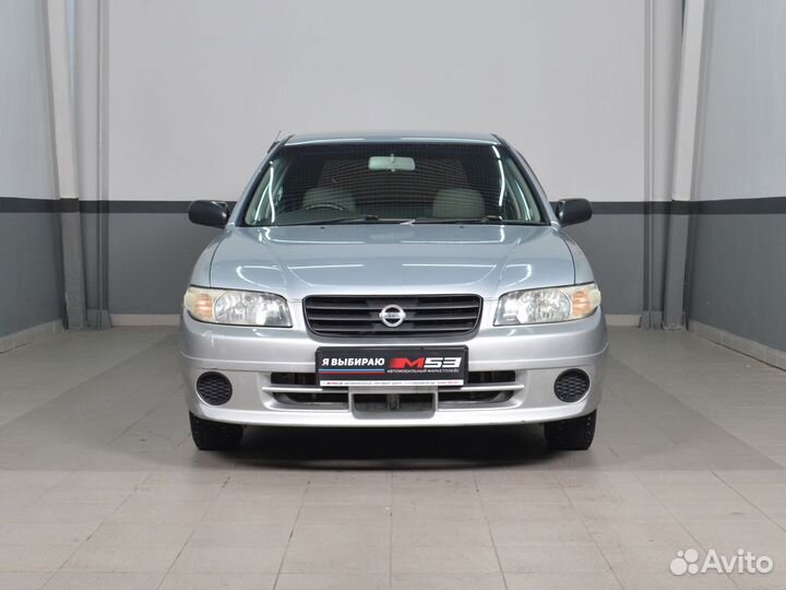 Nissan Expert 1.8 AT, 2002, 350 863 км