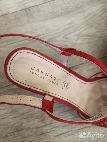 Босоножки carnaby 39