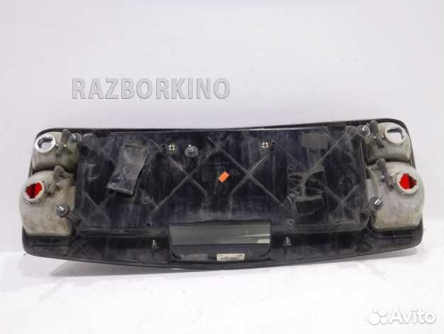 Накладка двери багажника